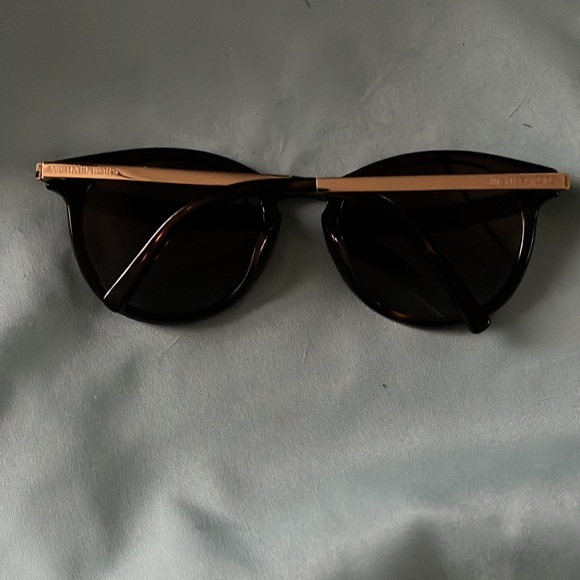 MICHAEL KORS SUNGLASSES - Picture 8 of 9